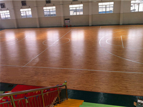 運(yùn)動(dòng)木地板